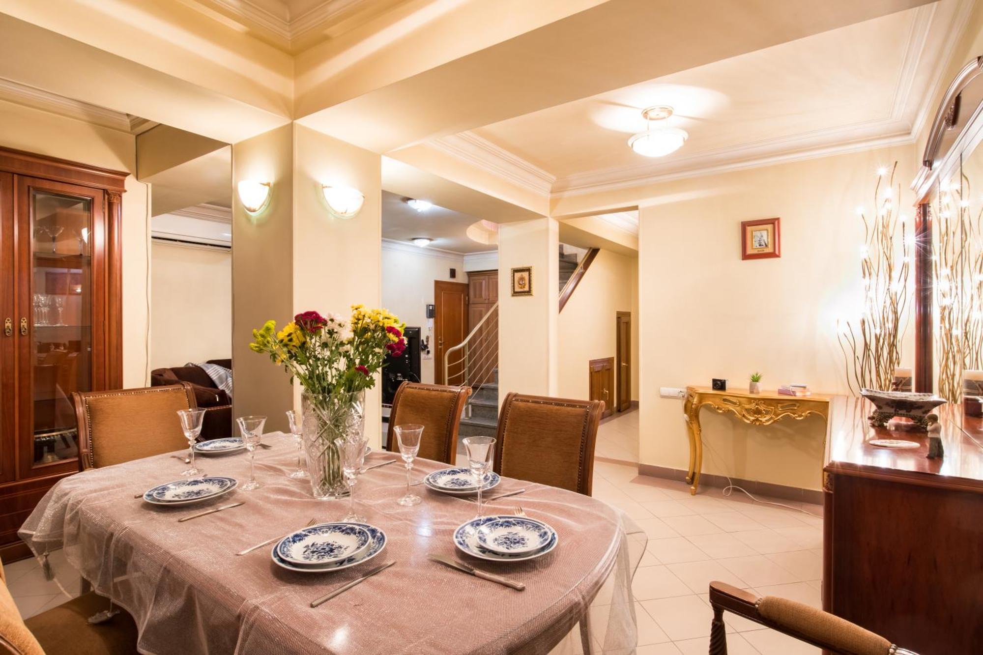 Sakharov Residence, Small Center Yerevan Exterior photo