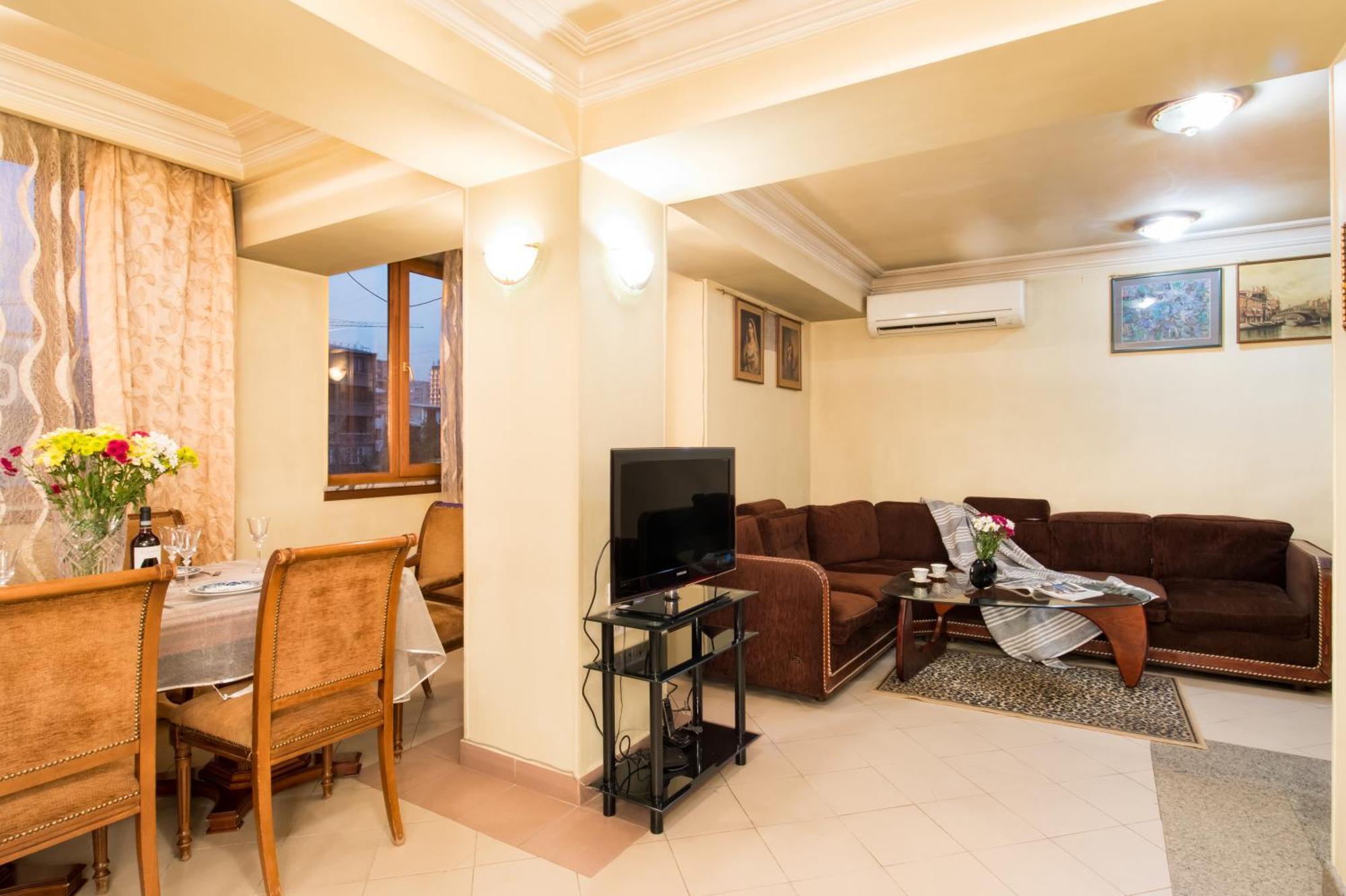 Sakharov Residence, Small Center Yerevan Exterior photo