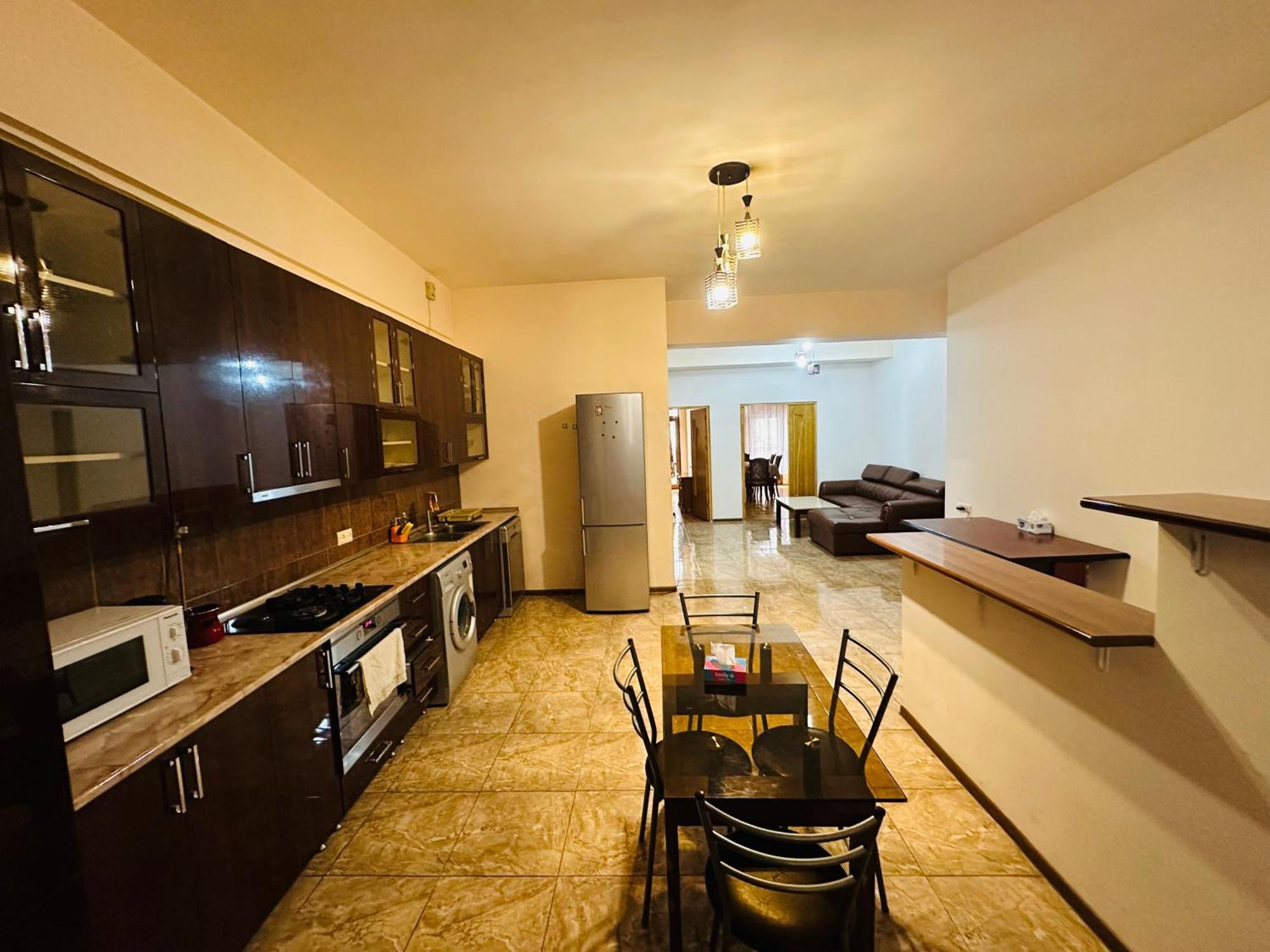 Sakharov Residence, Small Center Yerevan Exterior photo